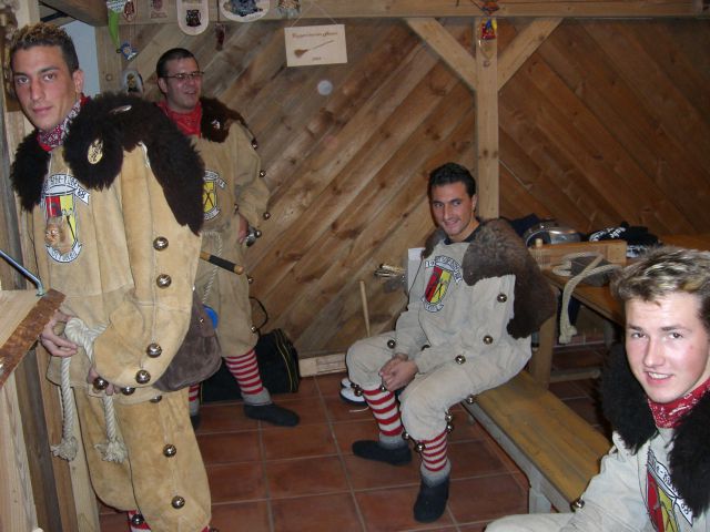 Showtanz der R&auml;tschebube Bild Nr.1